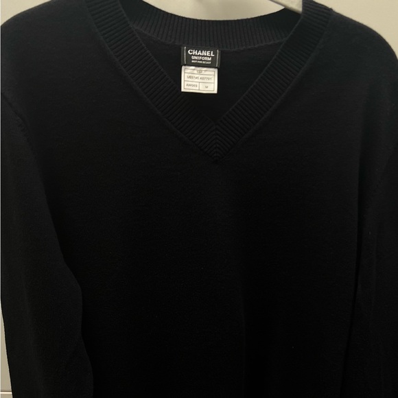 CHANEL UNIFORM MENS V-NECK SIZE MEDIUM: $350 - Picture 4 of 5